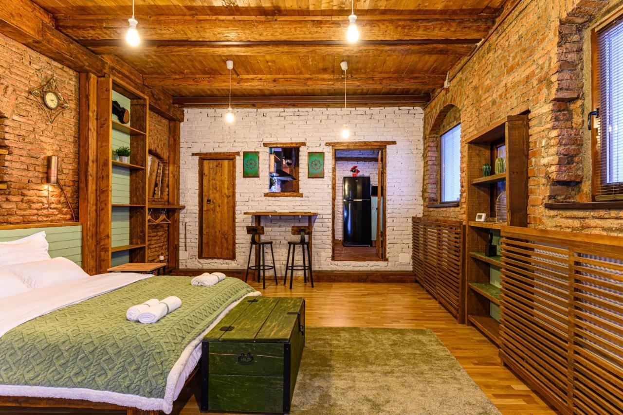 בראשוב Castelului Residence - Casa Monad מראה חיצוני תמונה